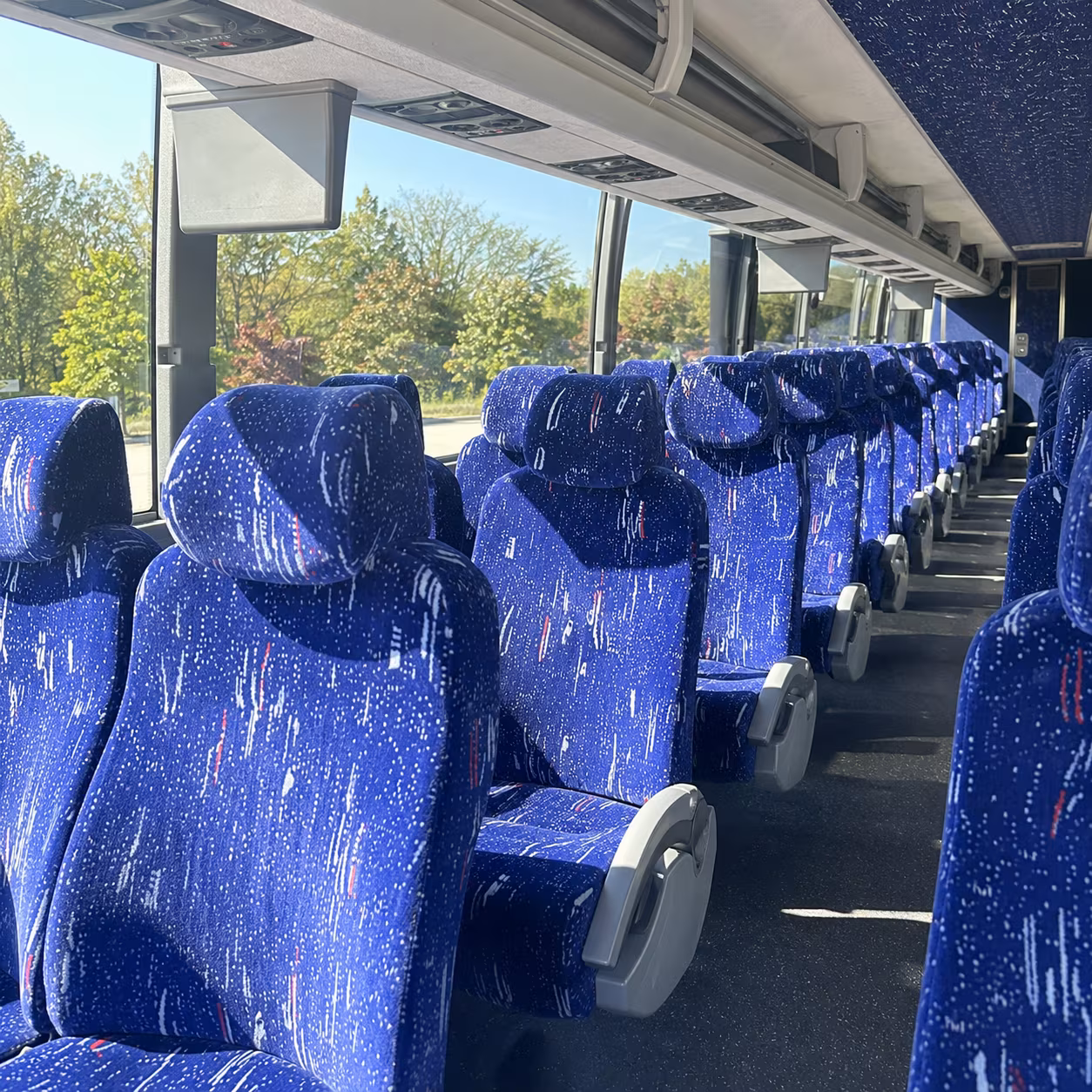 get a charter bus for hartford senior ministry outings day trips