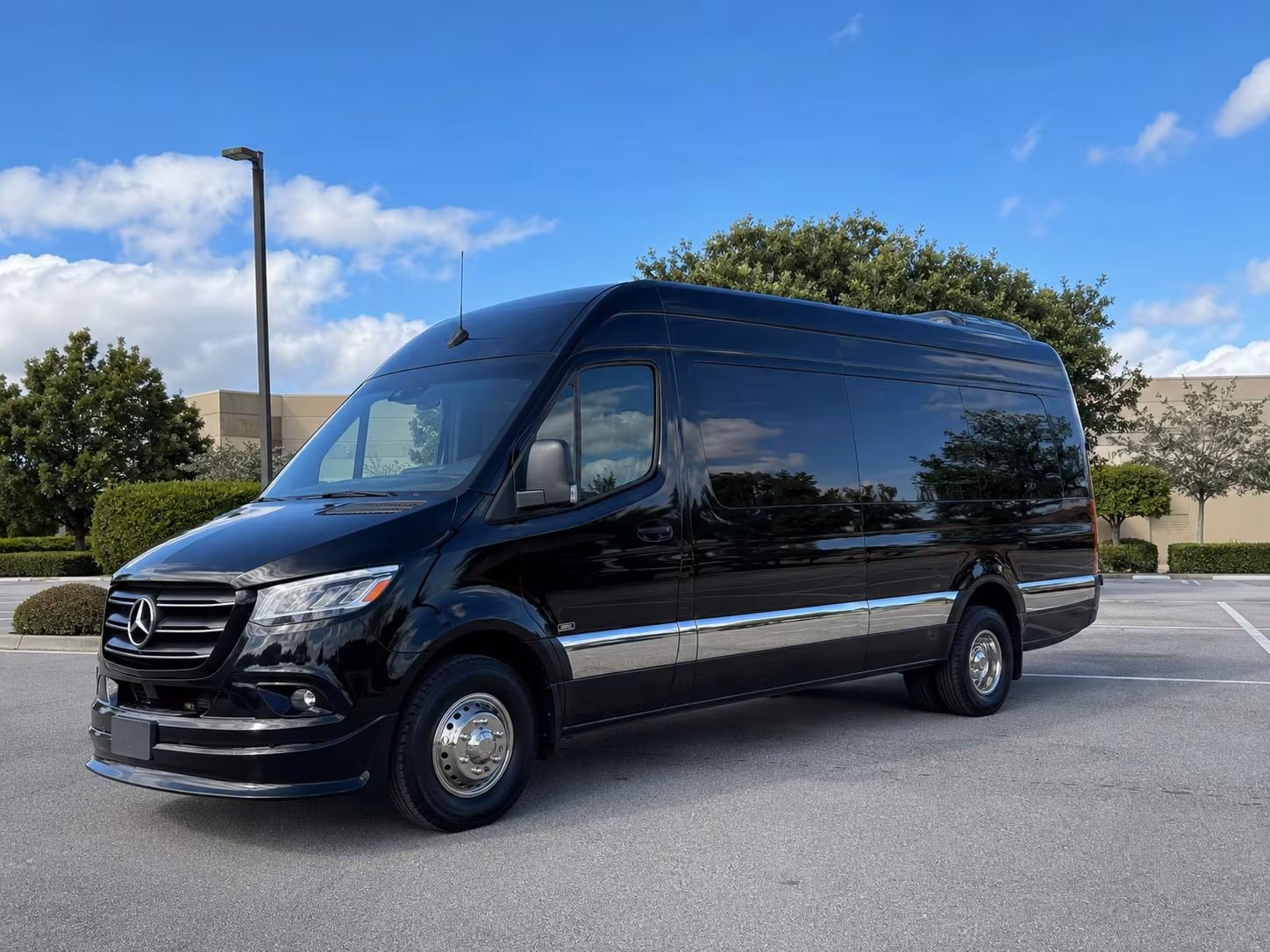 hartford long distance transportation onboard seating