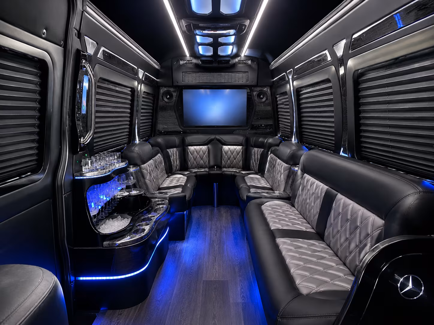 hartfordcharterbusservices com is how fan groups get to uconn basketball at gampel pavilion